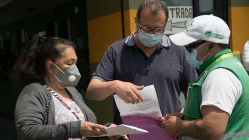 Vacunación en alcaldía Cuauhtémoc para adultos de 50 a 59 años Foto: Especial