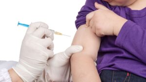 Vacunación a niños de 5 años