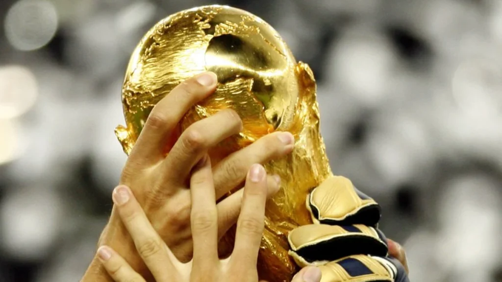 Premio para el campeón del Mundial de Futbol Qatar 2022